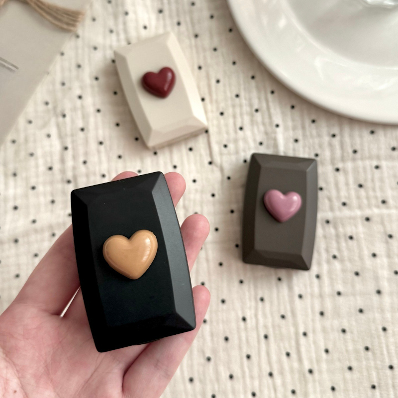 Heart Contact Lens Case with M - Travel Video Accessories recension och pris