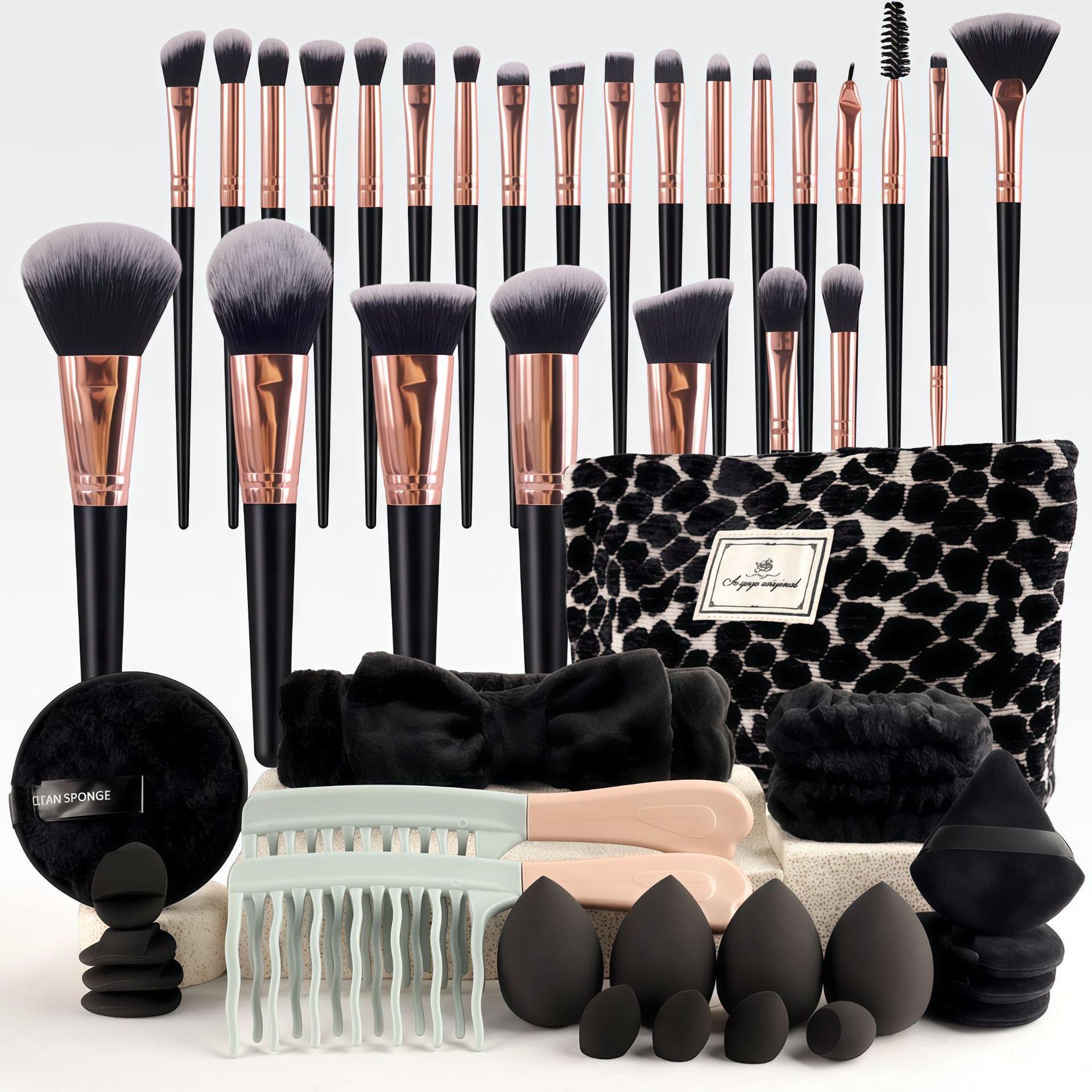 Makeup Brush Set Chic Fragranc - Travel Accessories Set recension och pris