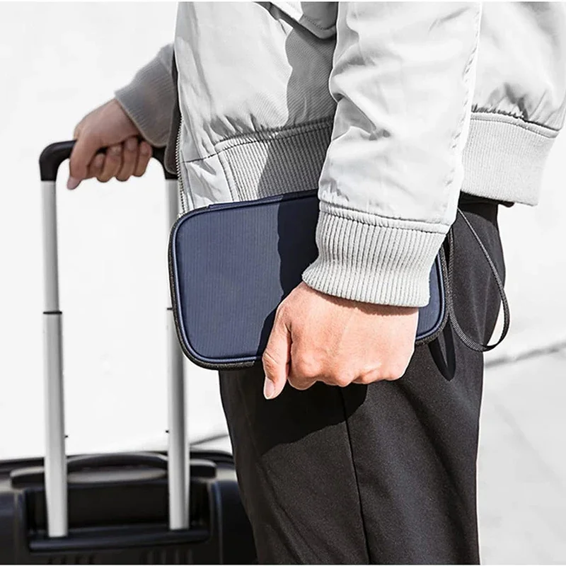 Lightweight Family Travel Pass - Travel Accessories Bag For Men recension och pris