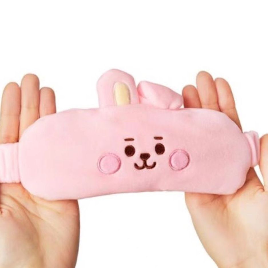 BT21 cartoon cute plush doll e - Travel Accessories Set recension och pris